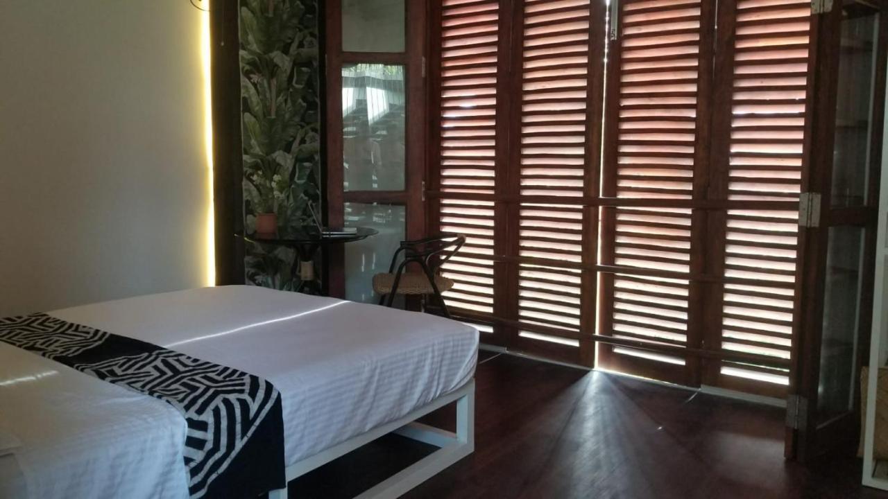 Colive Ahangama Room photo